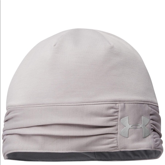 Under Armour Accessories - Under Armour Womens Gray ruched heat gear beanie